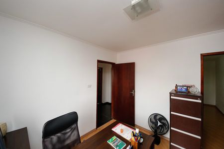 Casa à venda com 300m², 6 quartos e 4 vagasQuarto 3