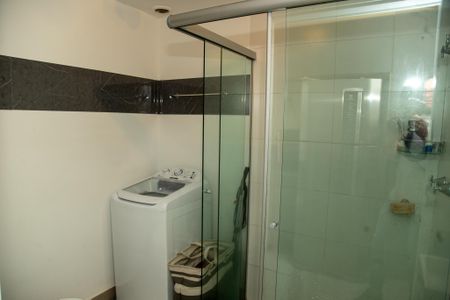 Banheiro de kitnet/studio à venda com 1 quarto, 20m² em Santo Amaro, São Paulo