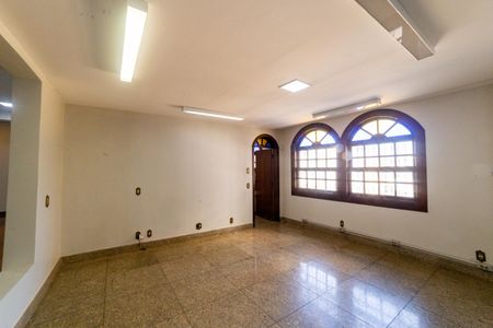 Copa de casa para alugar com 8 quartos, 360m² em Santo Antônio, Belo Horizonte