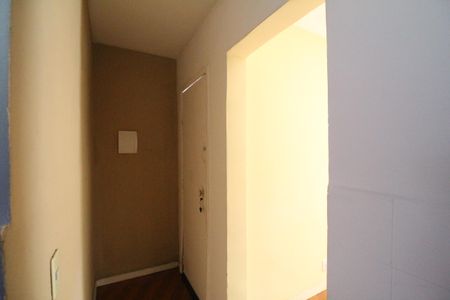 Sala - Corredor de casa de condomínio para alugar com 3 quartos, 180m² em Taquara, Rio de Janeiro