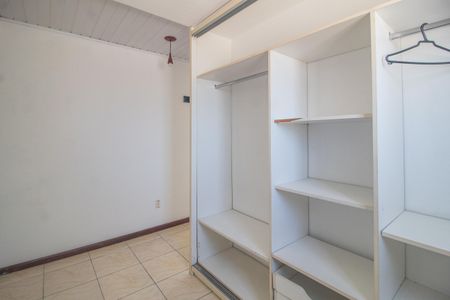 Casa à venda com 175m², 4 quartos e sem vagaCloset da suíte