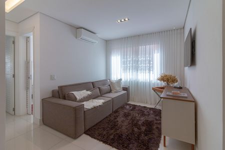 Sala de apartamento à venda com 2 quartos, 60m² em Vila Nova Conceição, São Paulo