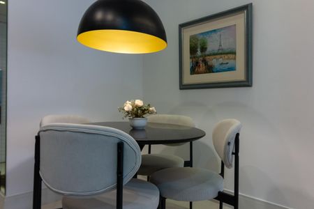Apartamento à venda com 60m², 2 quartos e 1 vagaSala de Jantar