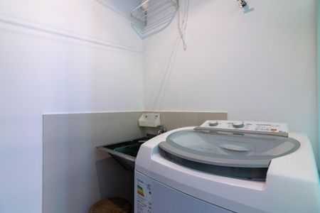 Apartamento à venda com 60m², 2 quartos e 1 vagaÁrea de Serviço