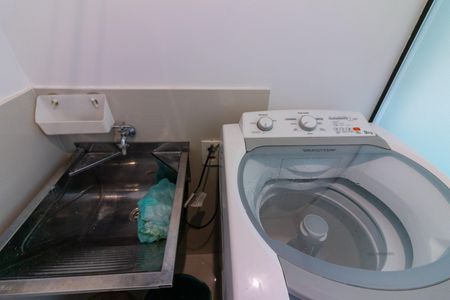 Apartamento à venda com 60m², 2 quartos e 1 vagaÁrea de Serviço