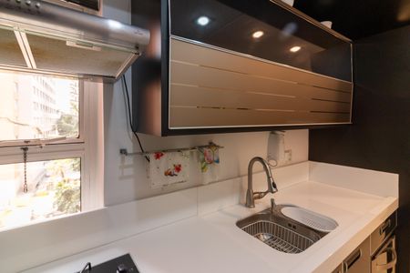 Apartamento à venda com 60m², 2 quartos e 1 vagaCozinha