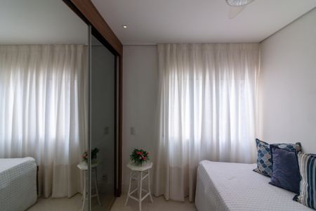 Apartamento à venda com 60m², 2 quartos e 1 vagaSuíte 2