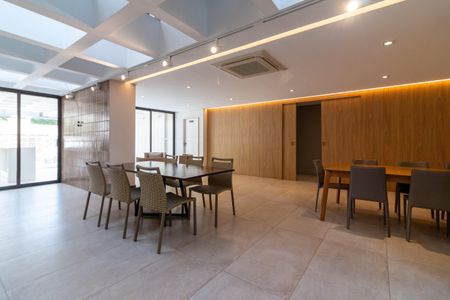 Apartamento à venda com 60m², 2 quartos e 1 vagaÁrea comum - Salão de festas