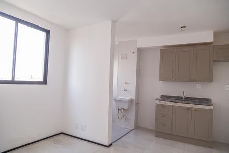 Sala/Cozinha de apartamento à venda com 2 quartos, 37m² em Vila Mira, São Paulo