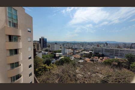 Varanda de apartamento à venda com 3 quartos, 86m² em Centro, Betim
