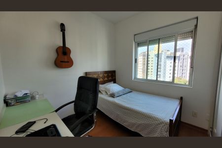 Apartamento à venda com 86m², 3 quartos e 2 vagasQuarto 