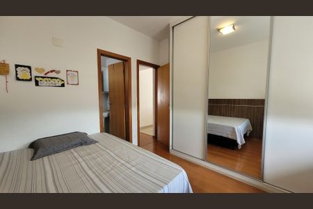 Apartamento à venda com 86m², 3 quartos e 2 vagasSuíte 01