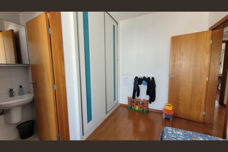 Apartamento à venda com 86m², 3 quartos e 2 vagasSuíte 02