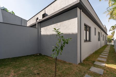 Casa à venda com 180m², 3 quartos e 4 vagasQuintal
