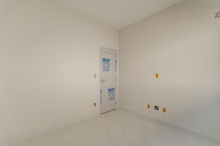 Quarto 2 de casa à venda com 3 quartos, 180m² em Trevo, Belo Horizonte