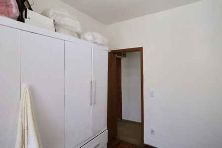Casa à venda com 202m², 3 quartos e 2 vagasQuarto 1