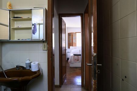 Casa à venda com 202m², 3 quartos e 2 vagasBanheiro