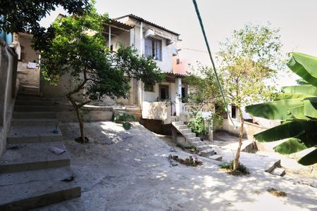 Casa à venda com 202m², 3 quartos e 2 vagasÁrea externa