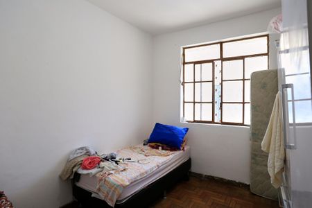 Casa à venda com 202m², 3 quartos e 2 vagasQuarto 1