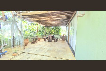 Casa de condomínio à venda com 320m², 3 quartos e 10 vagasÁrea comum