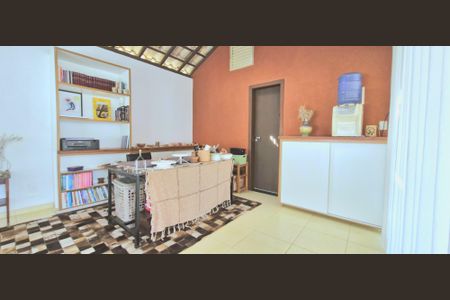 Casa de condomínio à venda com 320m², 3 quartos e 10 vagasÁrea comum