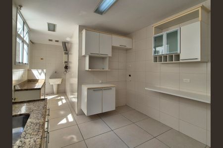 Apartamento à venda com 140m², 3 quartos e 2 vagas Apartamento à venda com 140m², 3 quartos e 2 vagasCozinha