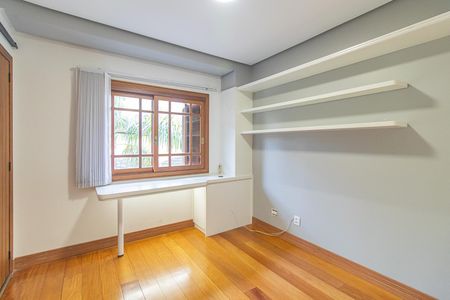 Casa de condomínio à venda com 314m², 3 quartos e 2 vagasQuarto 1