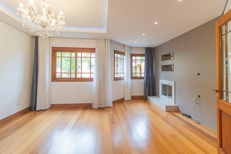 Casa de condomínio à venda com 314m², 3 quartos e 2 vagasSala