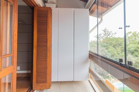 Casa de condomínio à venda com 314m², 3 quartos e 2 vagasVaranda do Quarto 3 - Suíte
