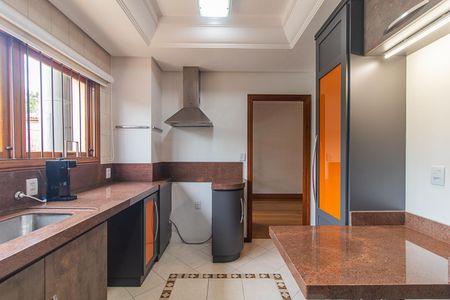Casa de condomínio à venda com 314m², 3 quartos e 2 vagasCozinha