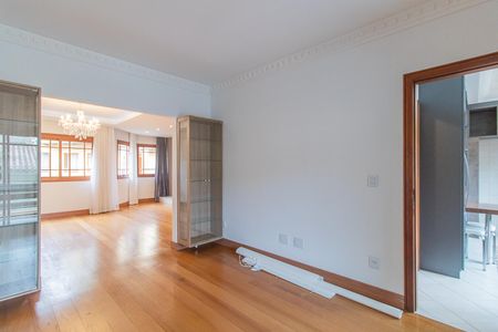 Sala de casa de condomínio à venda com 3 quartos, 314m² em Tristeza, Porto Alegre