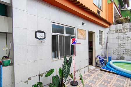 Casa à venda com 220m², 3 quartos e 1 vaga Casa à venda com 220m², 3 quartos e 1 vagaÁrea de Serviço
