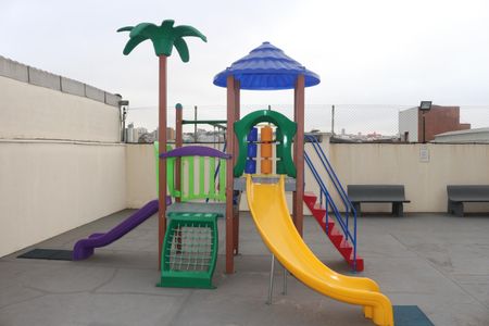 Apartamento à venda com 78m², 2 quartos e 1 vagaÁrea comum - Playground