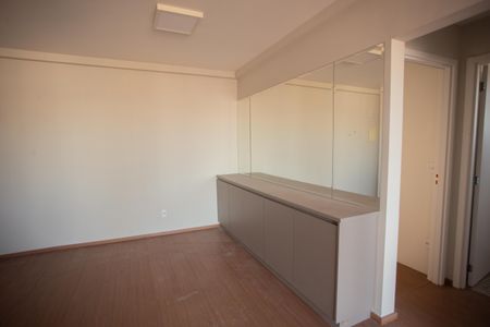 Sala de apartamento à venda com 2 quartos, 54m² em Vila Pita, São Paulo