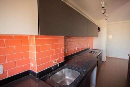 Apartamento à venda com 54m², 2 quartos e 1 vaga Apartamento à venda com 54m², 2 quartos e 1 vagaCozinha e Área de Serviço