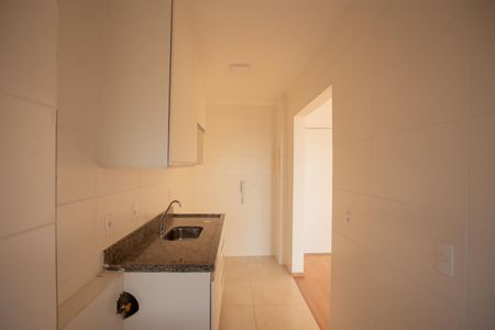 Apartamento à venda com 54m², 2 quartos e 1 vaga Apartamento à venda com 54m², 2 quartos e 1 vagaCozinha e Área de Serviço