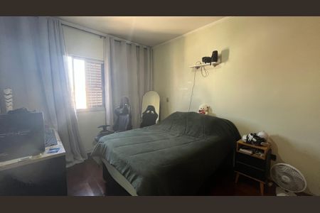 Apartamento à venda com 152m², 4 quartos e 2 vagasQuarto 2