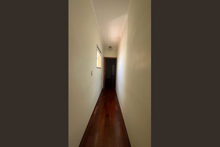 Corredor  de apartamento à venda com 4 quartos, 152m² em Jardim Chapadão, Campinas