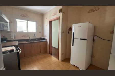 Apartamento à venda com 152m², 4 quartos e 2 vagasCozinha