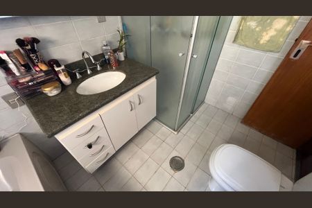 Apartamento à venda com 152m², 4 quartos e 2 vagasSuíte Banheiro