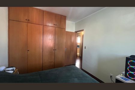 Apartamento à venda com 152m², 4 quartos e 2 vagasQuarto 2