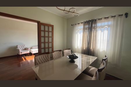Apartamento à venda com 152m², 4 quartos e 2 vagasSala