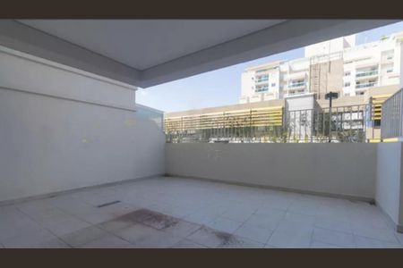 Apartamento à venda com 77m², 1 quarto e 1 vaga