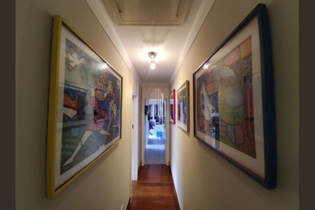 Casa à venda com 3 quartos, 210m² em Jardim Jussara, São Paulo