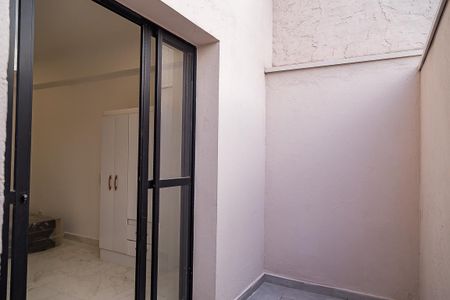 Studio para alugar com 32m², 1 quarto e sem vagaVaranda