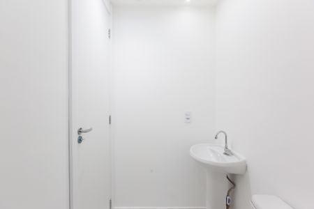 Apartamento para alugar com 32m², 2 quartos e sem vagaBanheiro