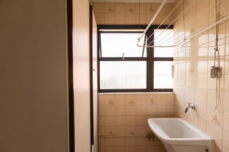 Apartamento à venda com 88m², 2 quartos e 1 vagaÁrea de Serviço