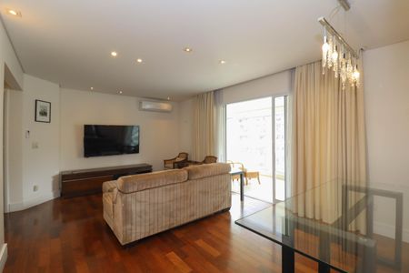 Apartamento à venda com 139m², 3 quartos e 3 vagasSala