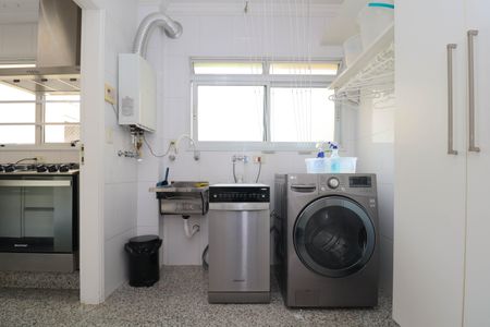 Apartamento à venda com 139m², 3 quartos e 3 vagasÁrea de Serviço