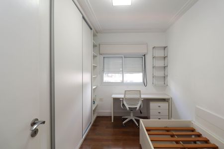 Apartamento à venda com 139m², 3 quartos e 3 vagasQuarto 4